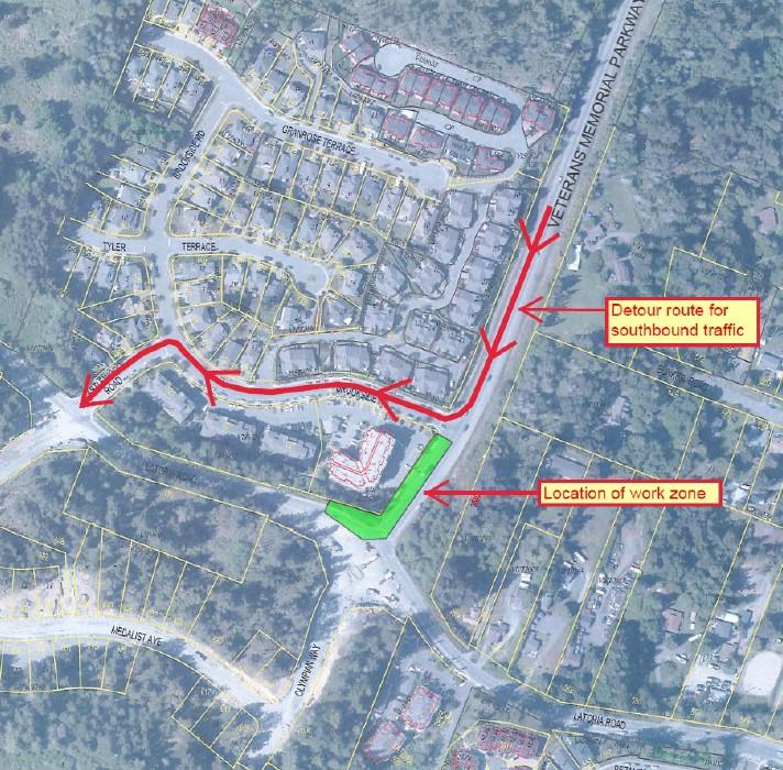 Map showing the detour route for southbound traffic and the location of the work zone on Veterans Memorial Parkway.